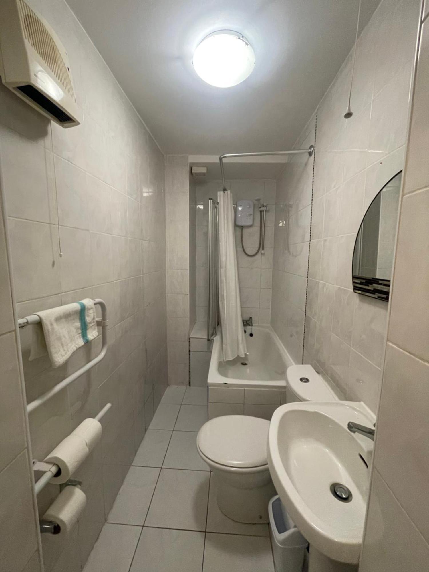 Chamberlayne Inn Лондон Экстерьер фото